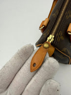 LOUIS VUITTON rankinė