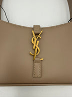 SAINT LAURENT rankinė
