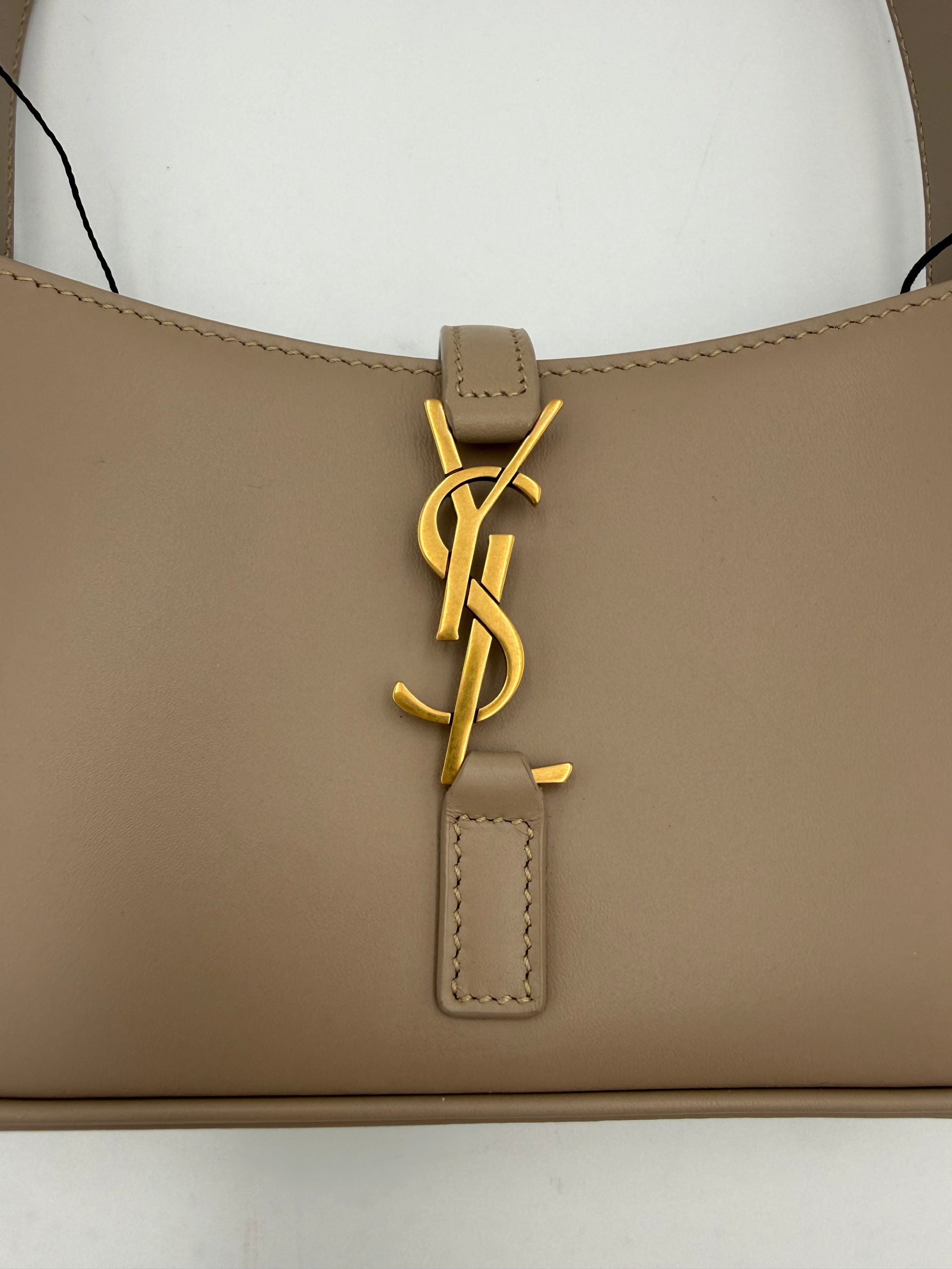 SAINT LAURENT rankinė