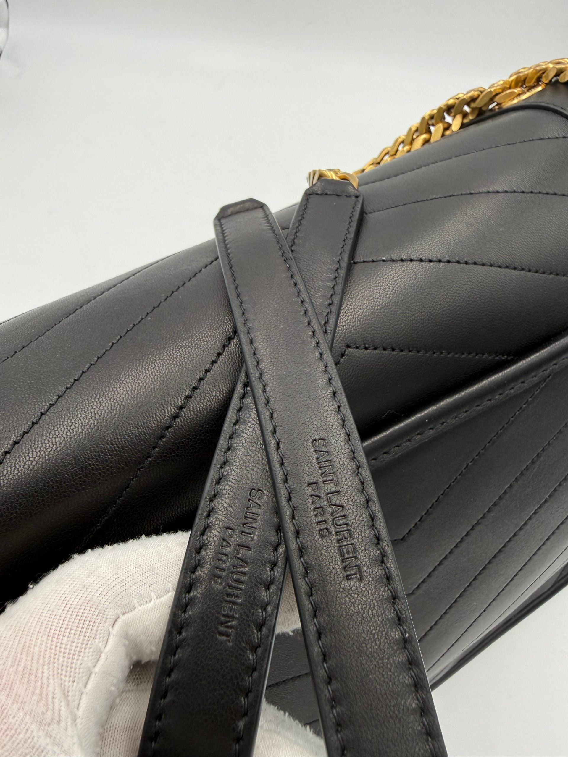 SAINT LAURENT rankinė