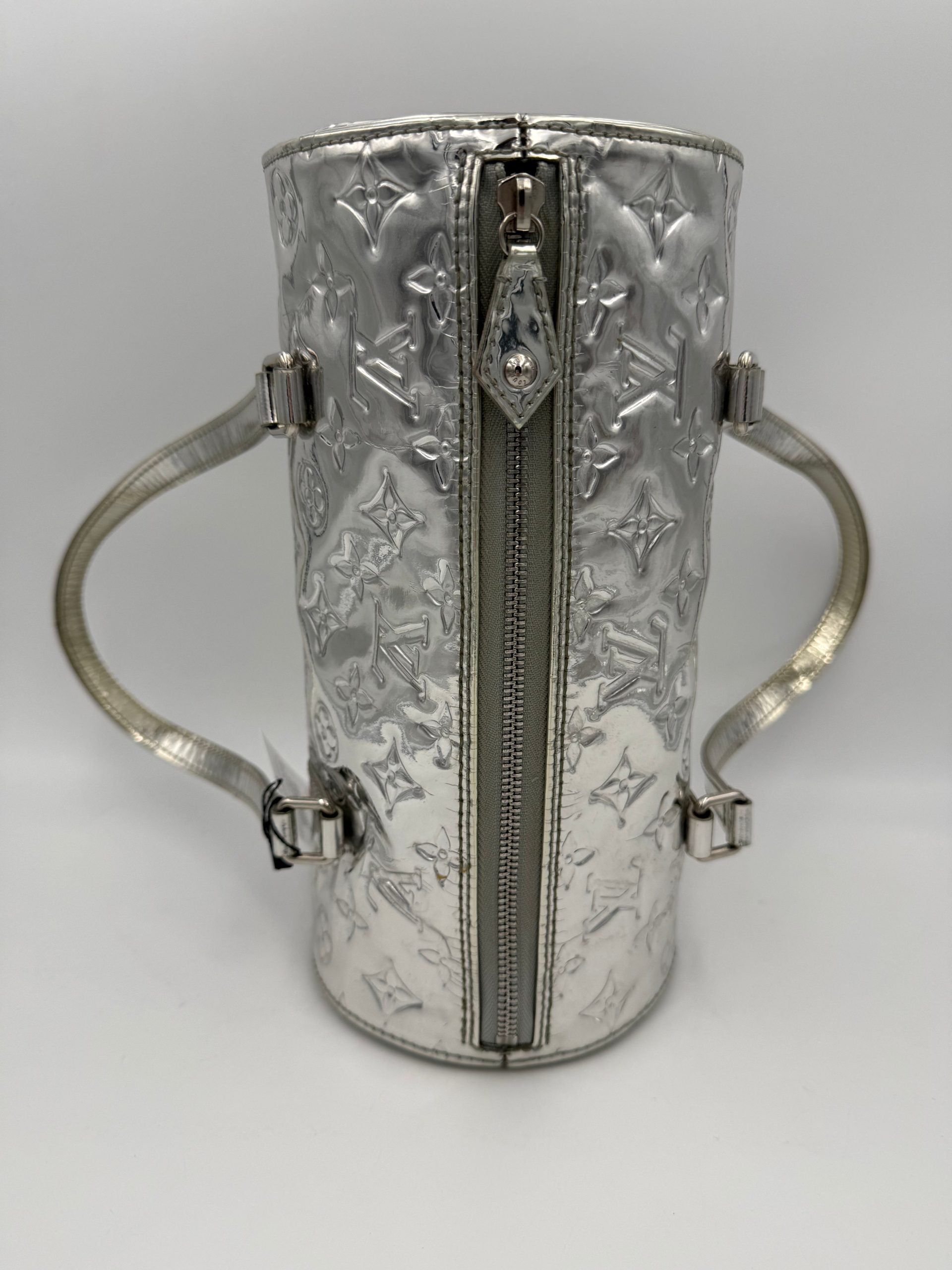 LOUIS VUITTON peteliškė