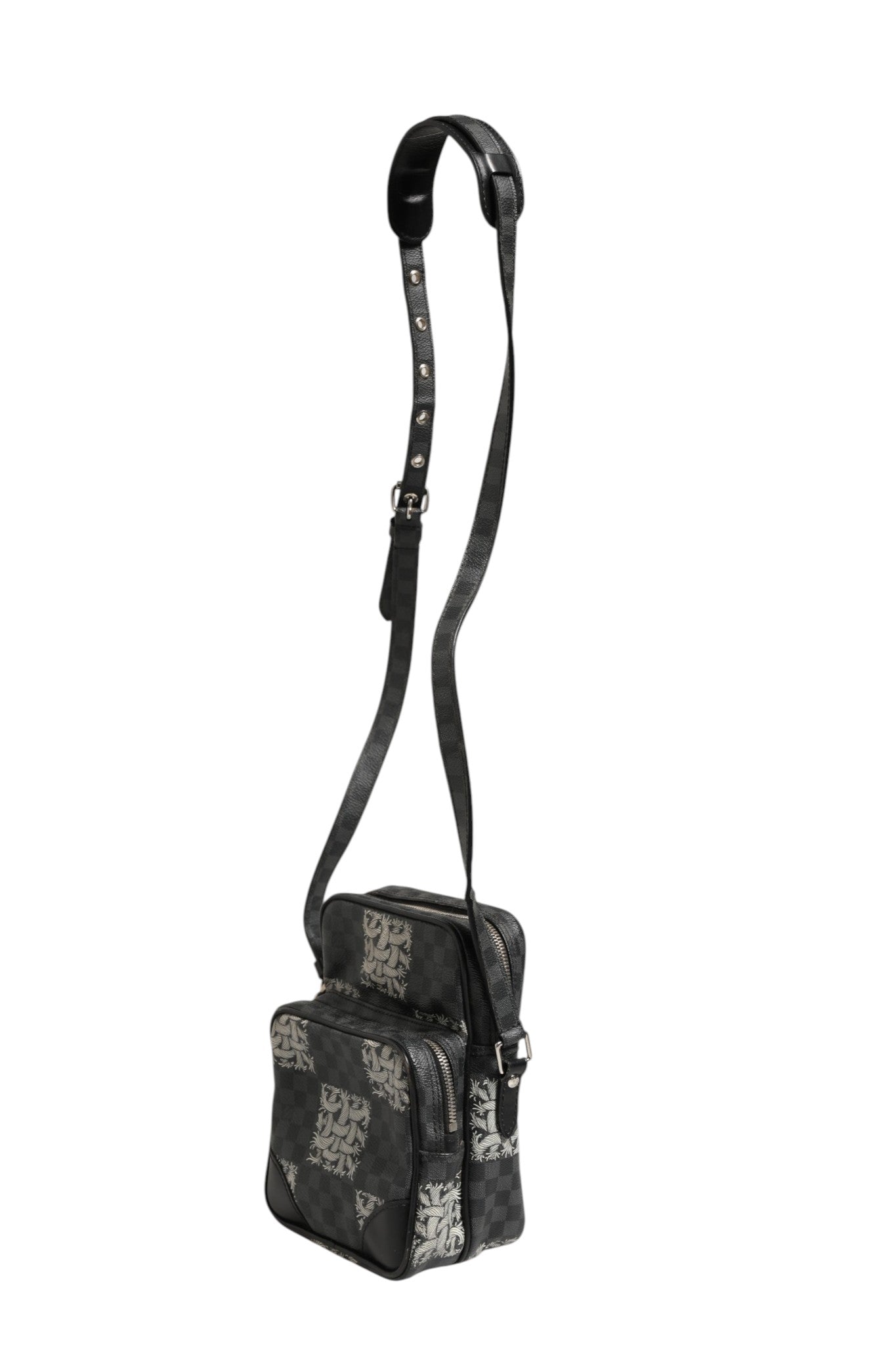 LOUIS VUITTON rankinė
