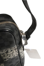 LOUIS VUITTON rankinė