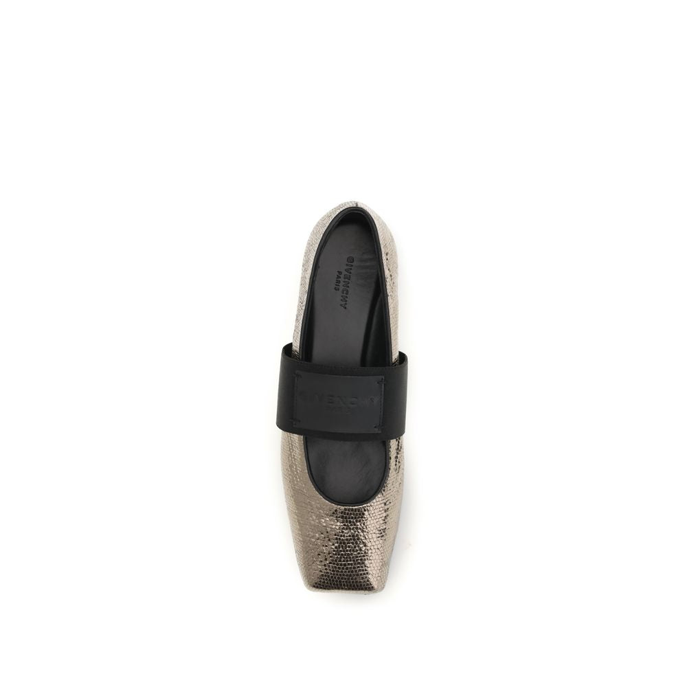 GIVENCHY balerinės