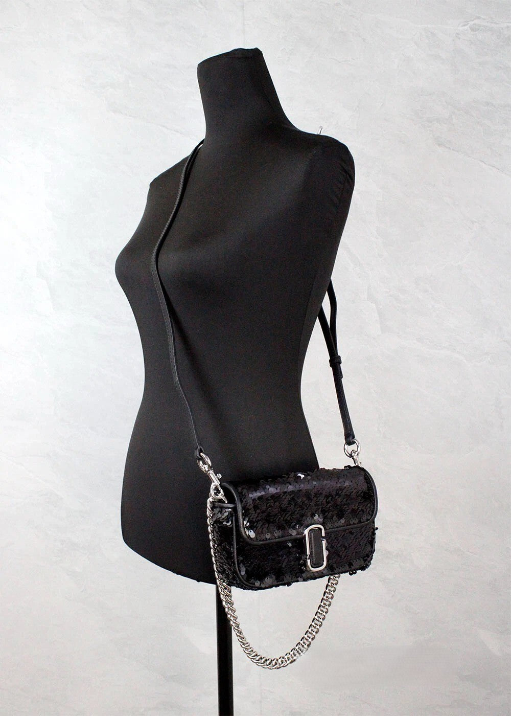 MARC JACOBS rankinė