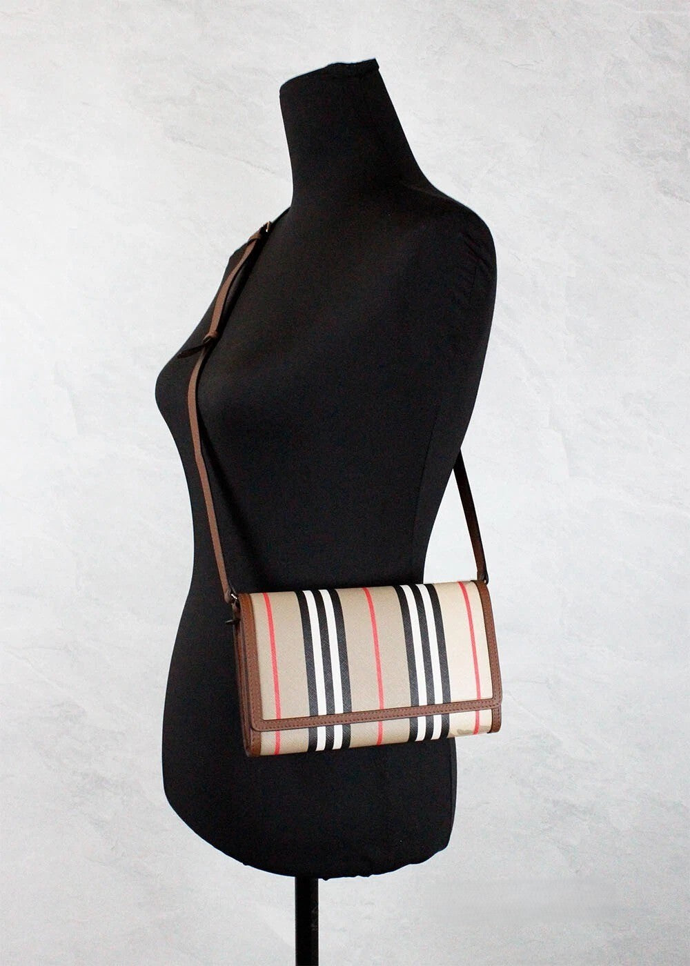 BURBERRY rankinė