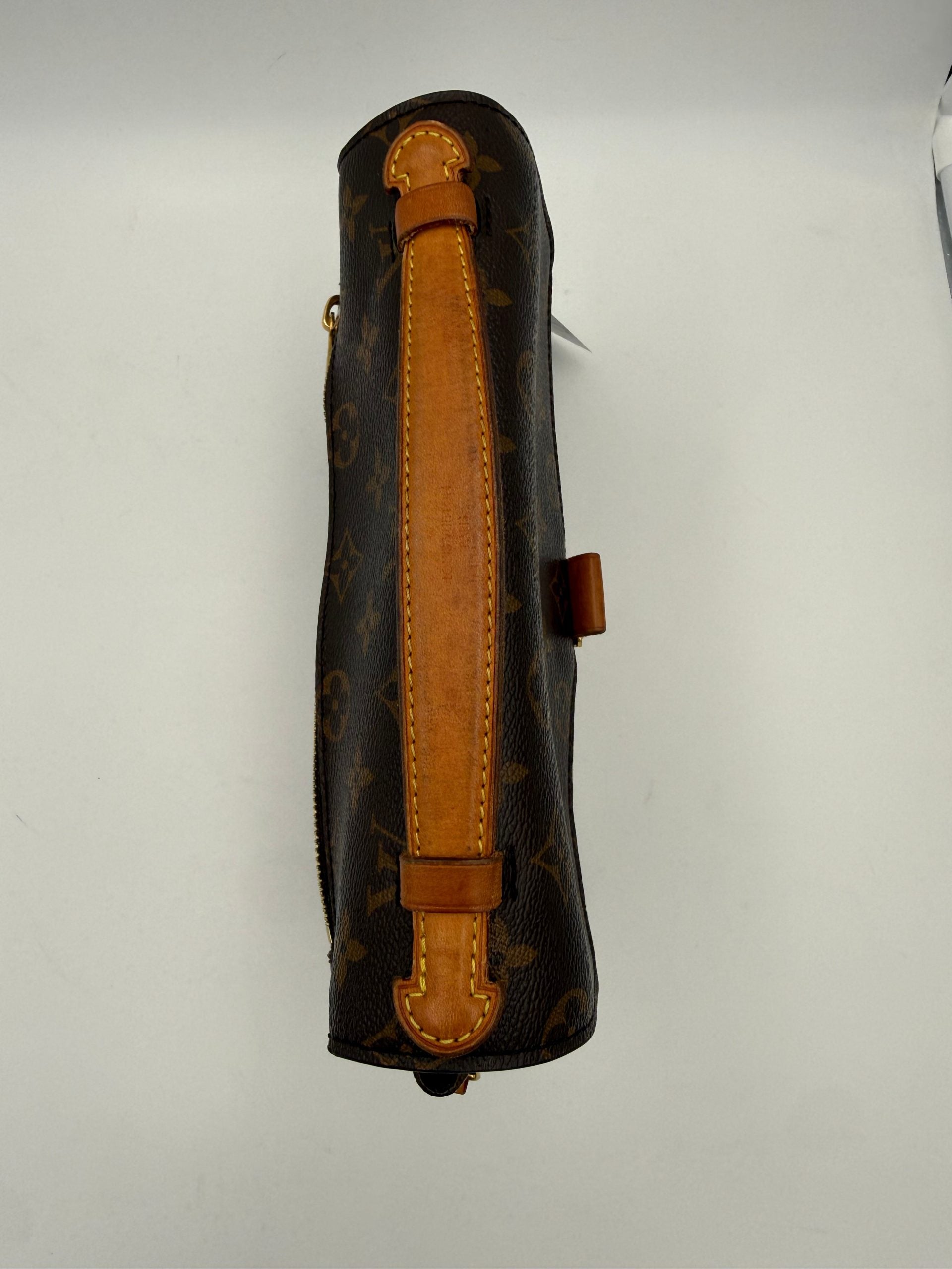 LOUIS VUITTON rankinė