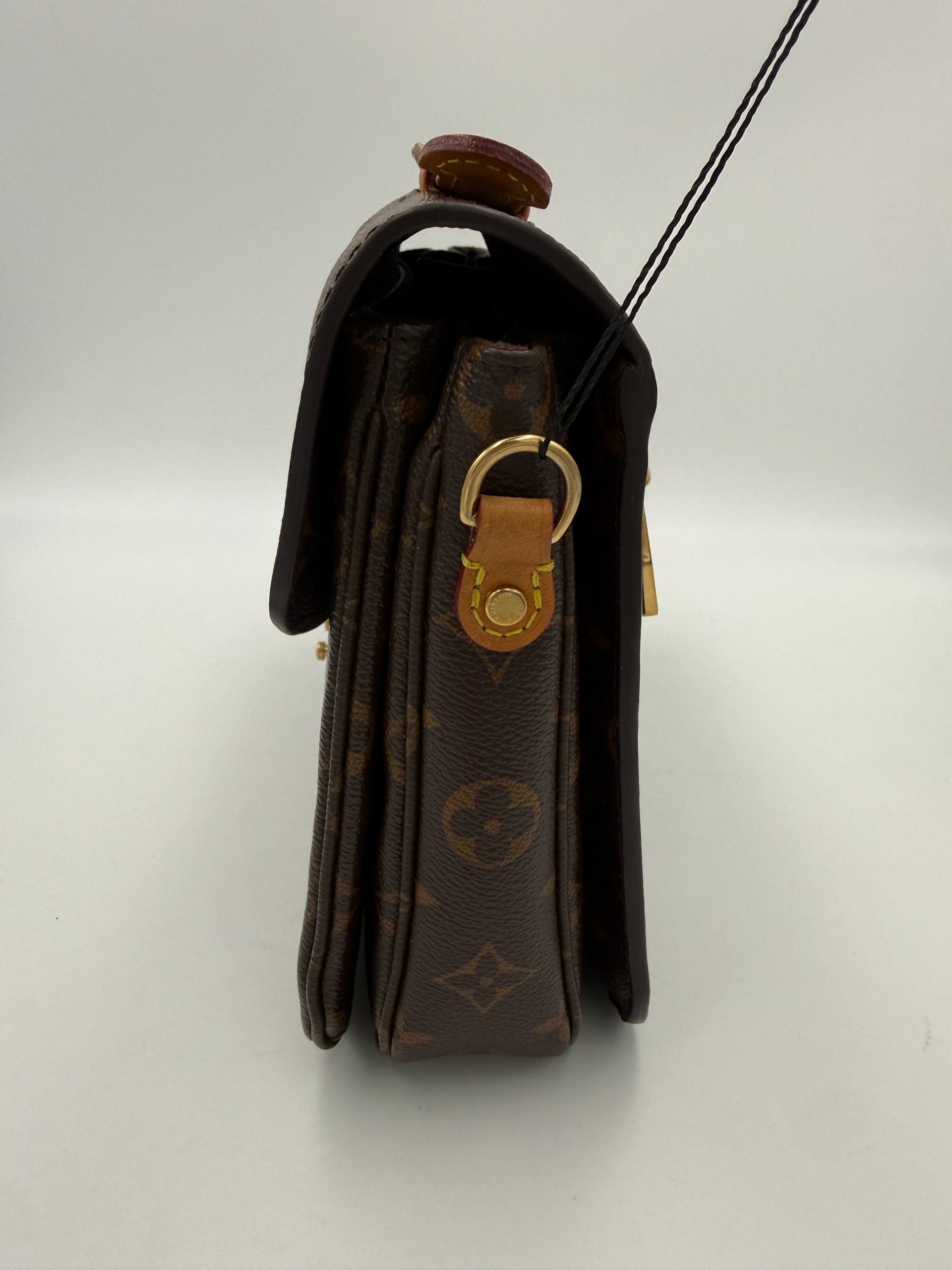 LOUIS VUITTON rankinė