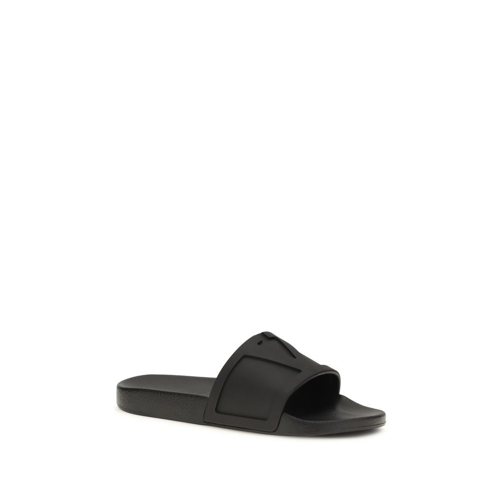 VALENTINO GARAVANI sandalai