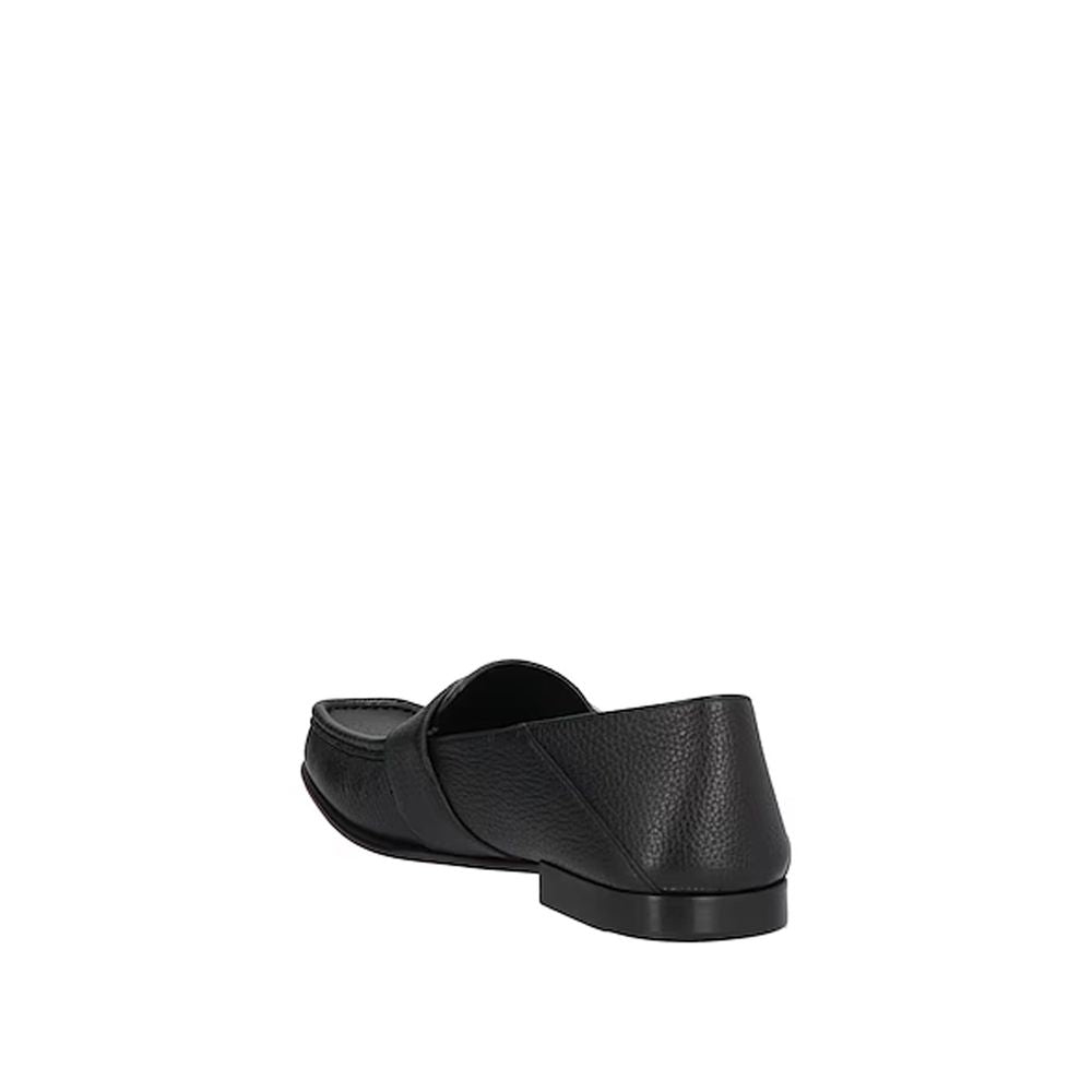 FENDI loferiai