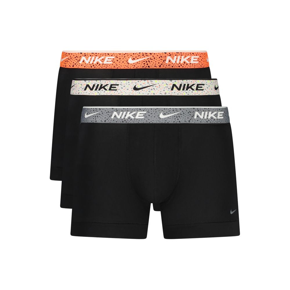 NIKE šortai