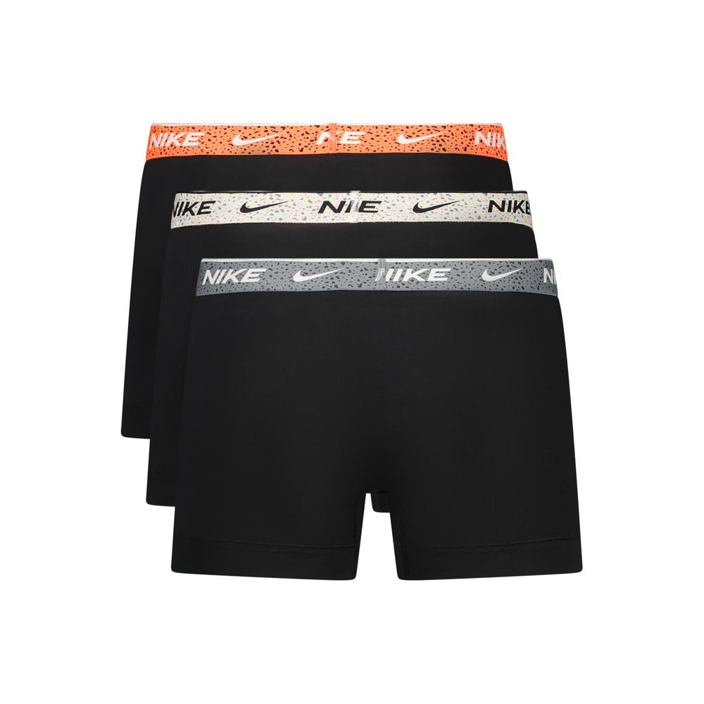 NIKE šortai
