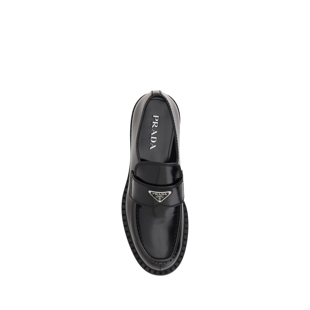 PRADA loferiai