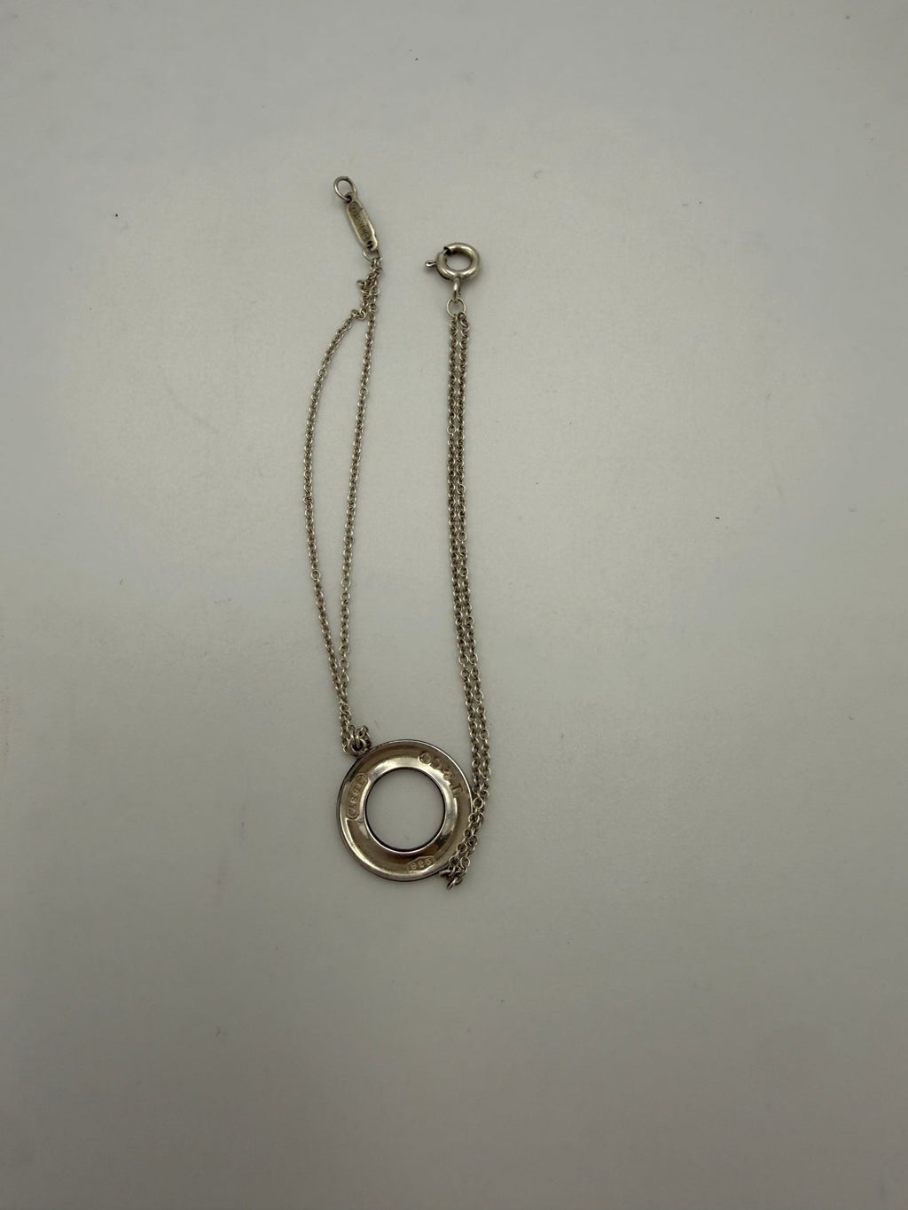 TIFFANY & CO. apyrankė