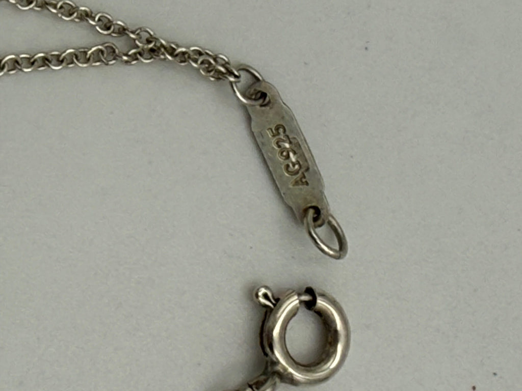 TIFFANY & CO. apyrankė
