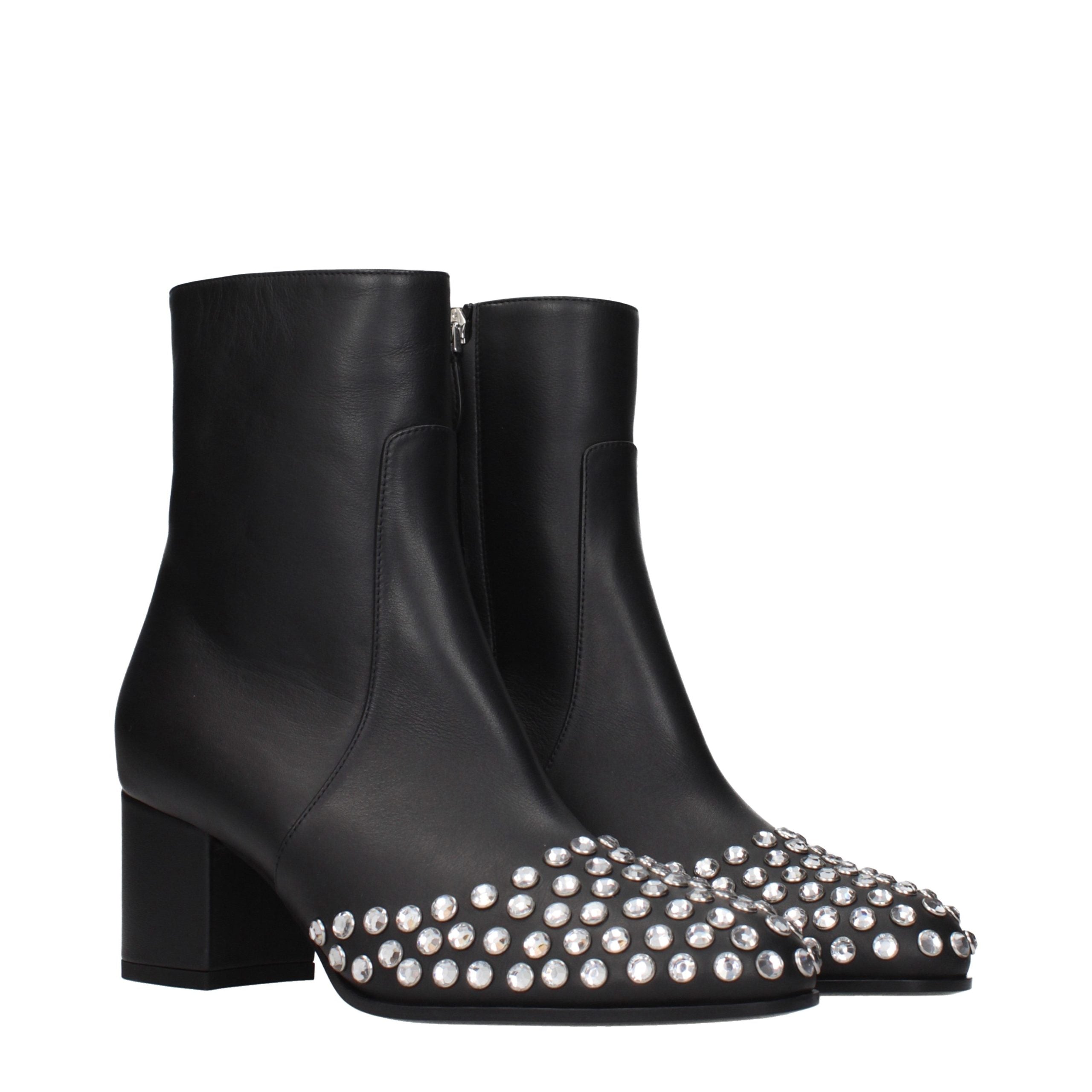 ALAÏA aulinukai