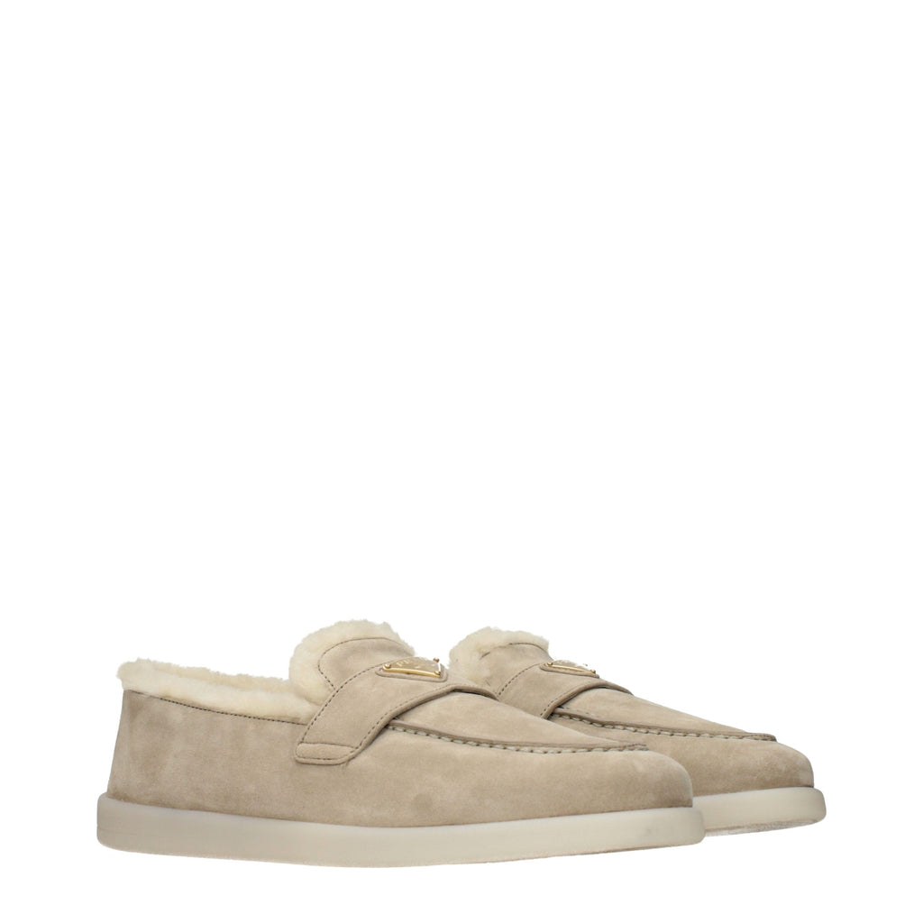 PRADA loferiai