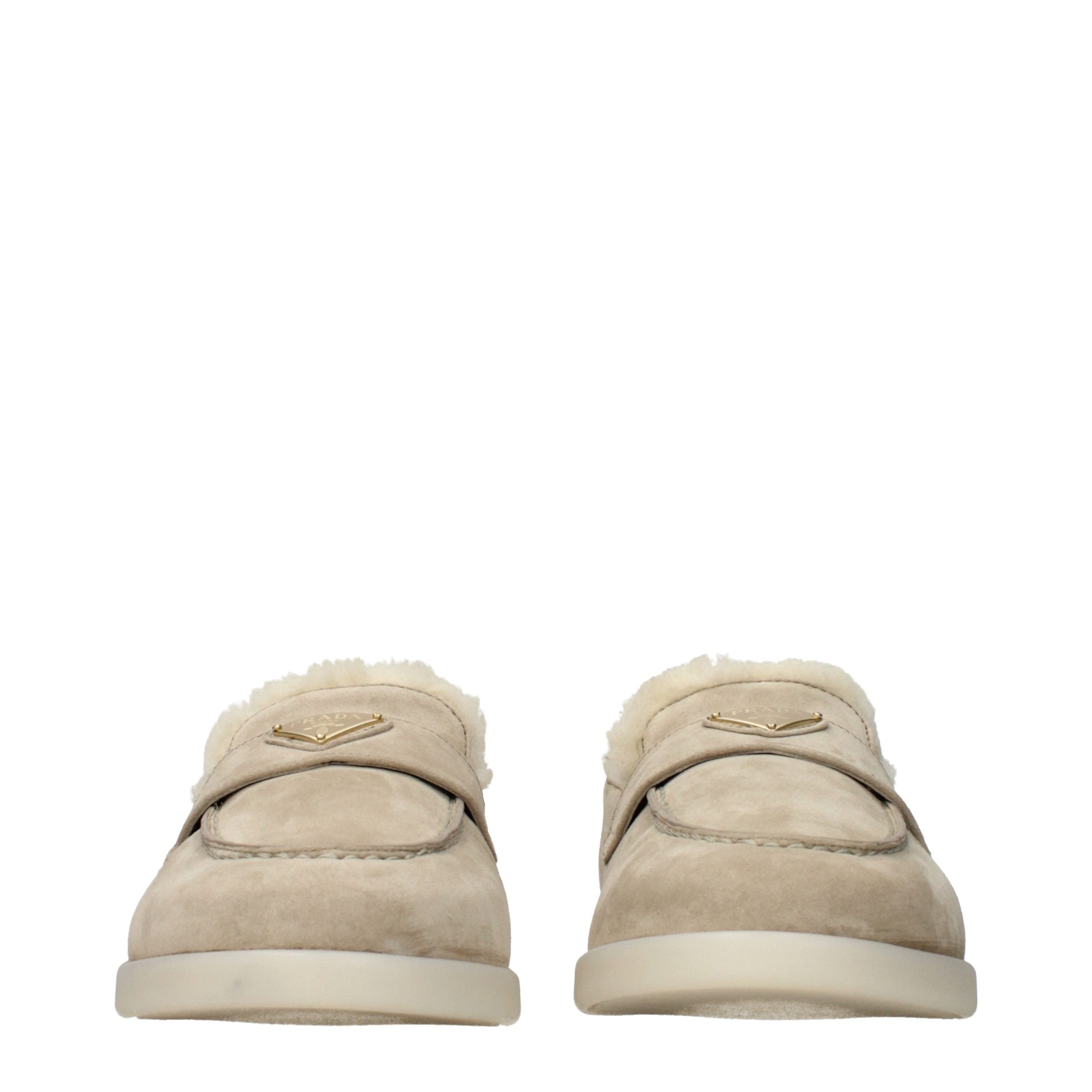 PRADA loferiai