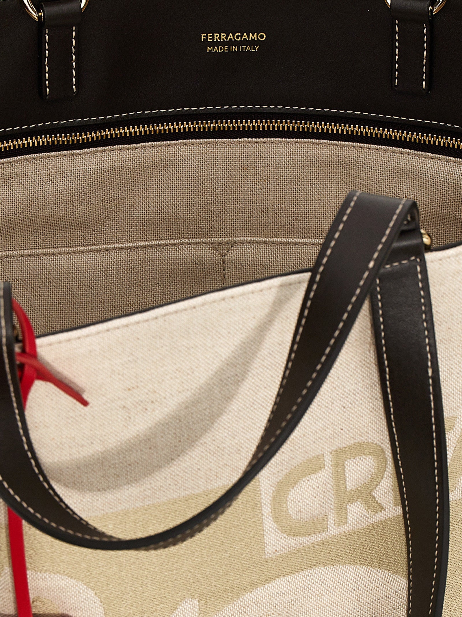 FERRAGAMO rankinė