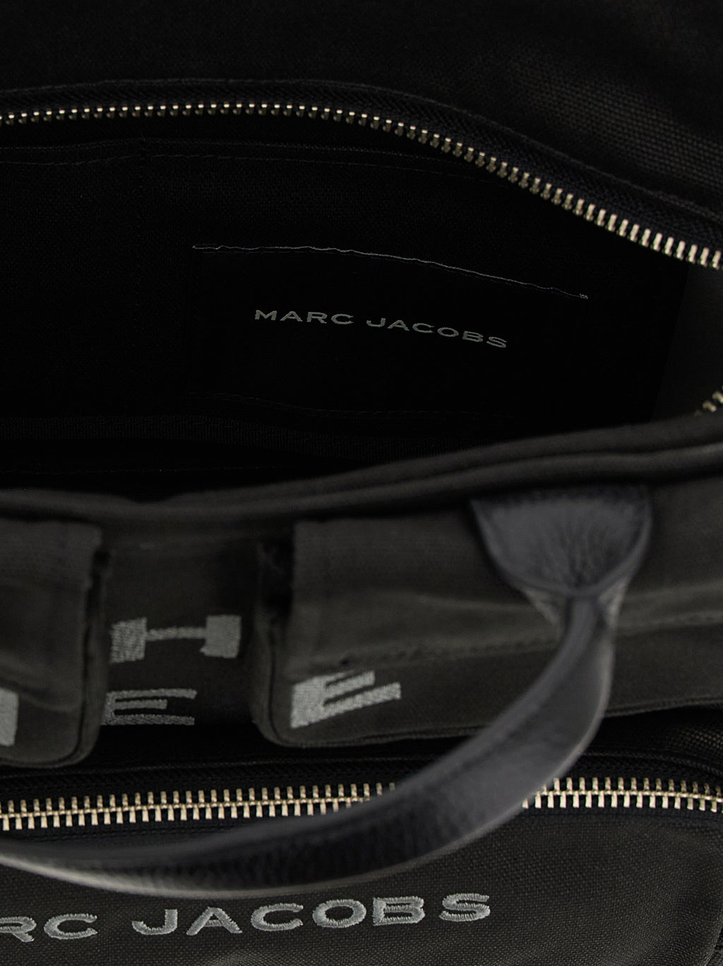 MARC JACOBS rankinė