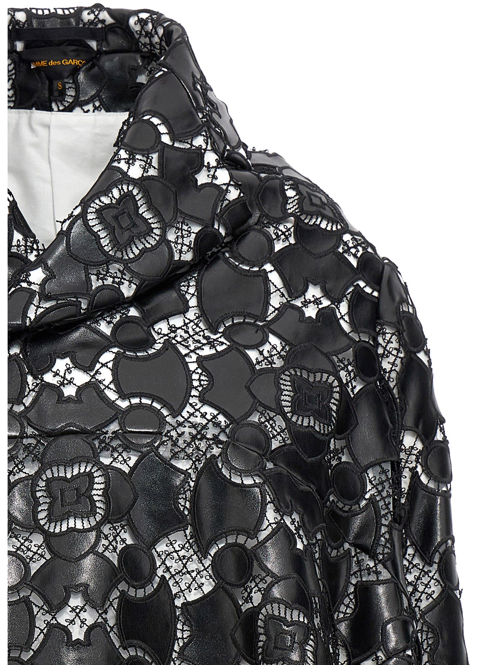 COMME DES GARÇONS striukė