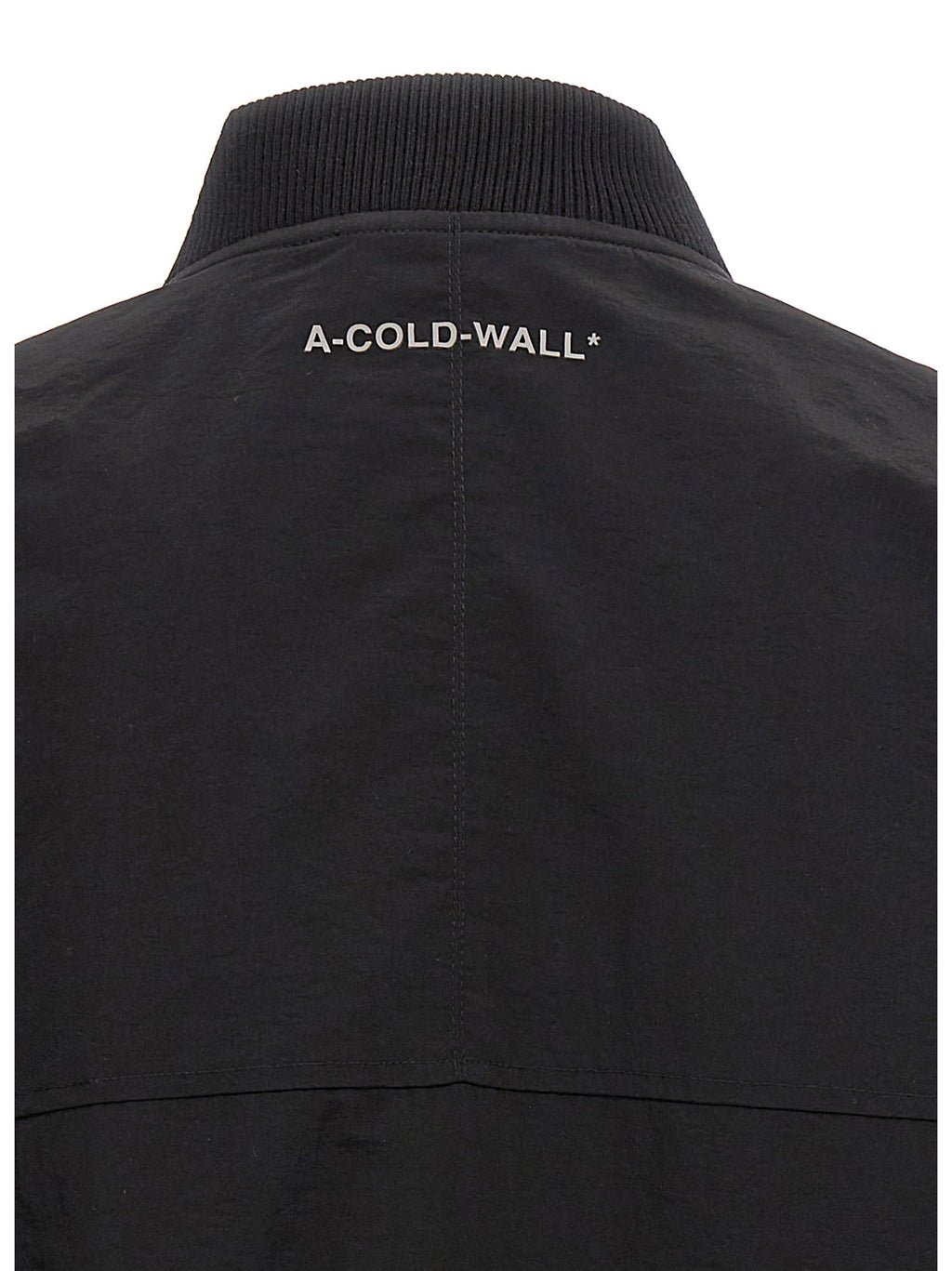 A-COLD-WALL* striukė