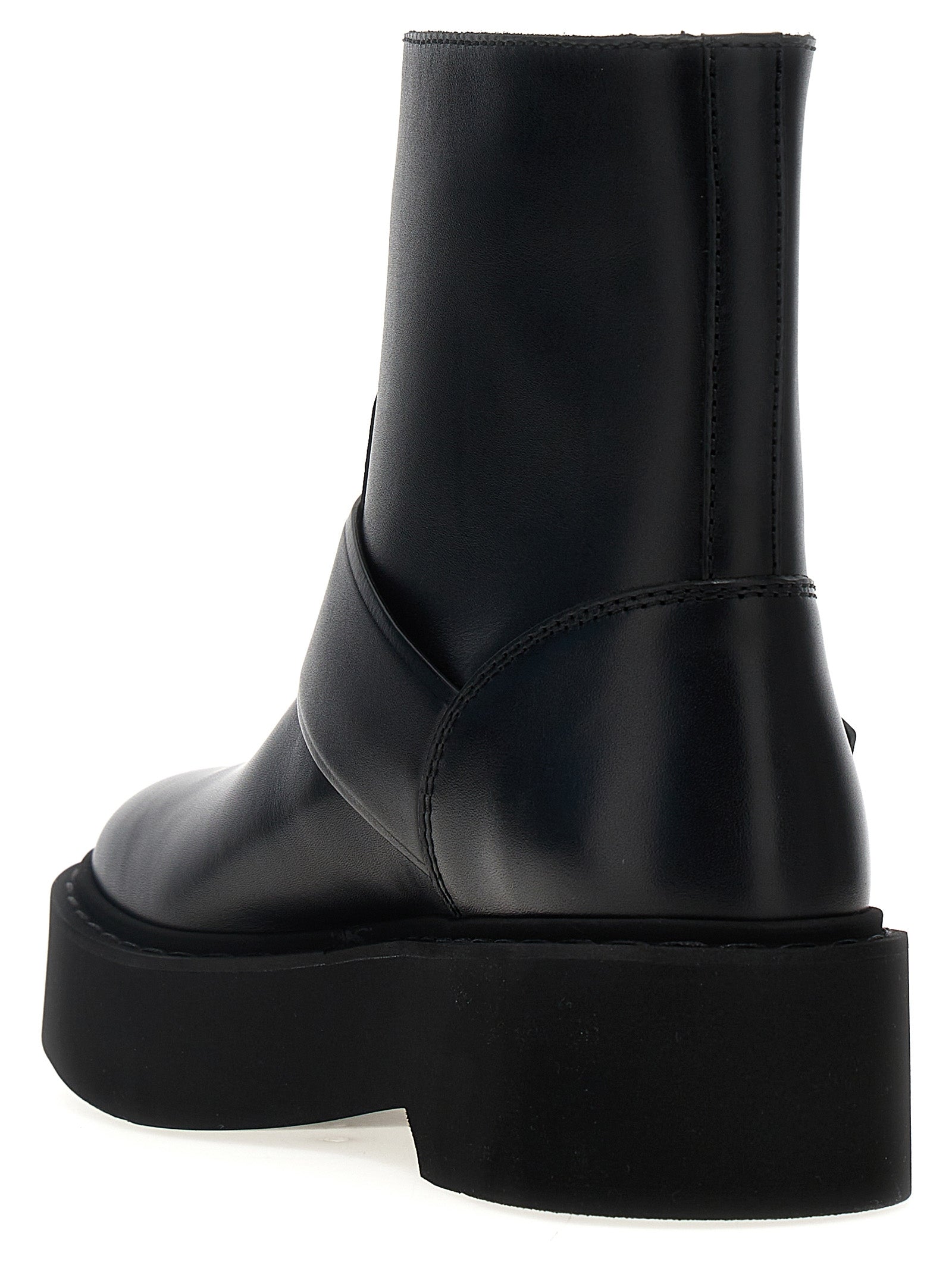 ROGER VIVIER aulinukai