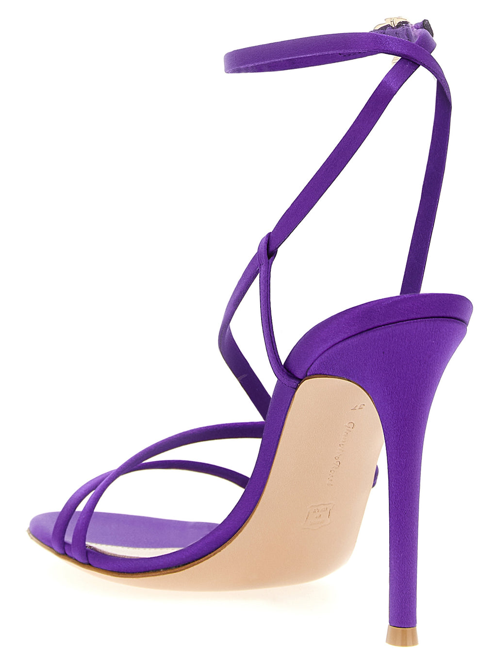 GIANVITO ROSSI sandalai
