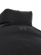 Y-3 striukė