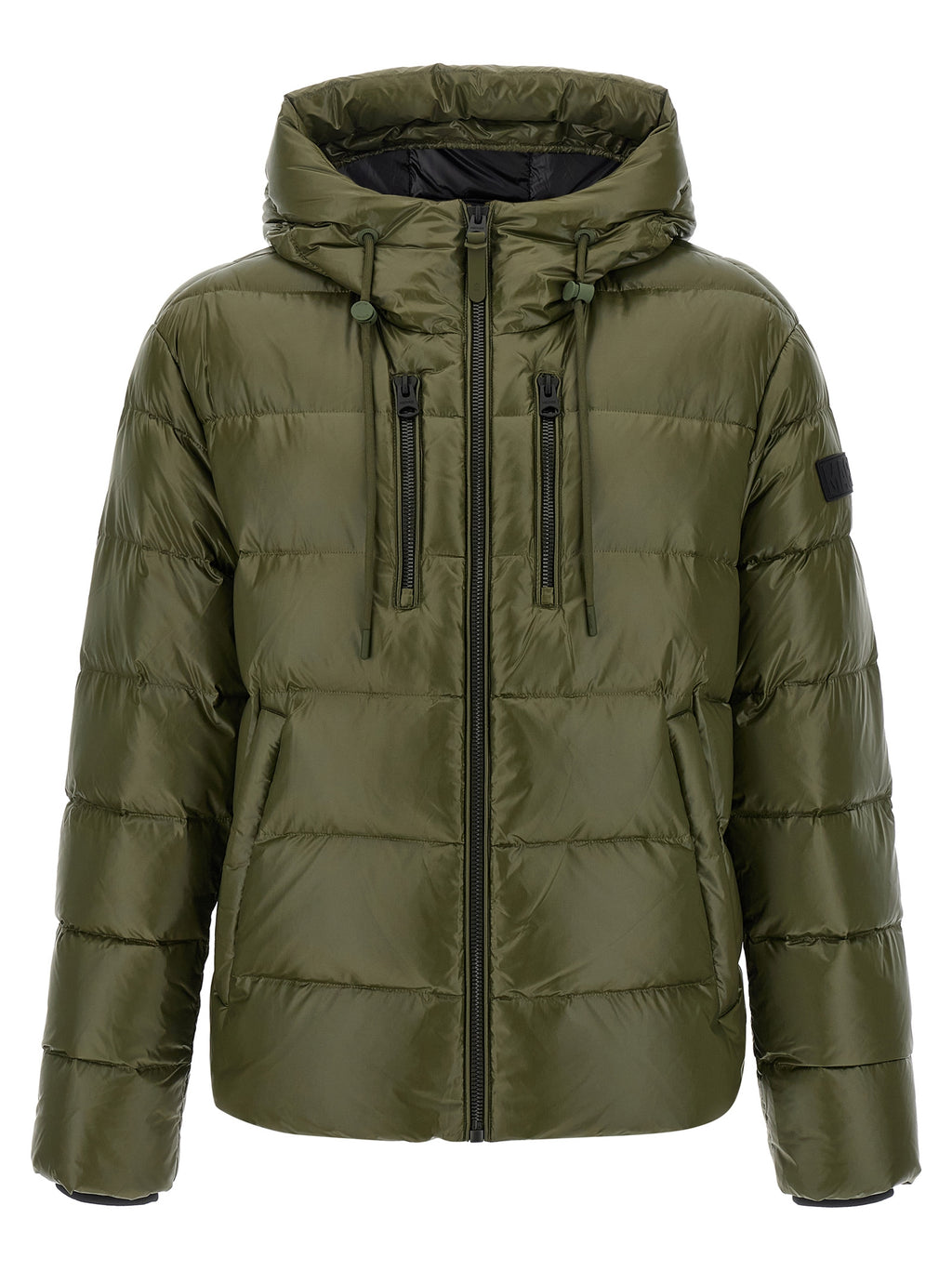 MACKAGE striukė