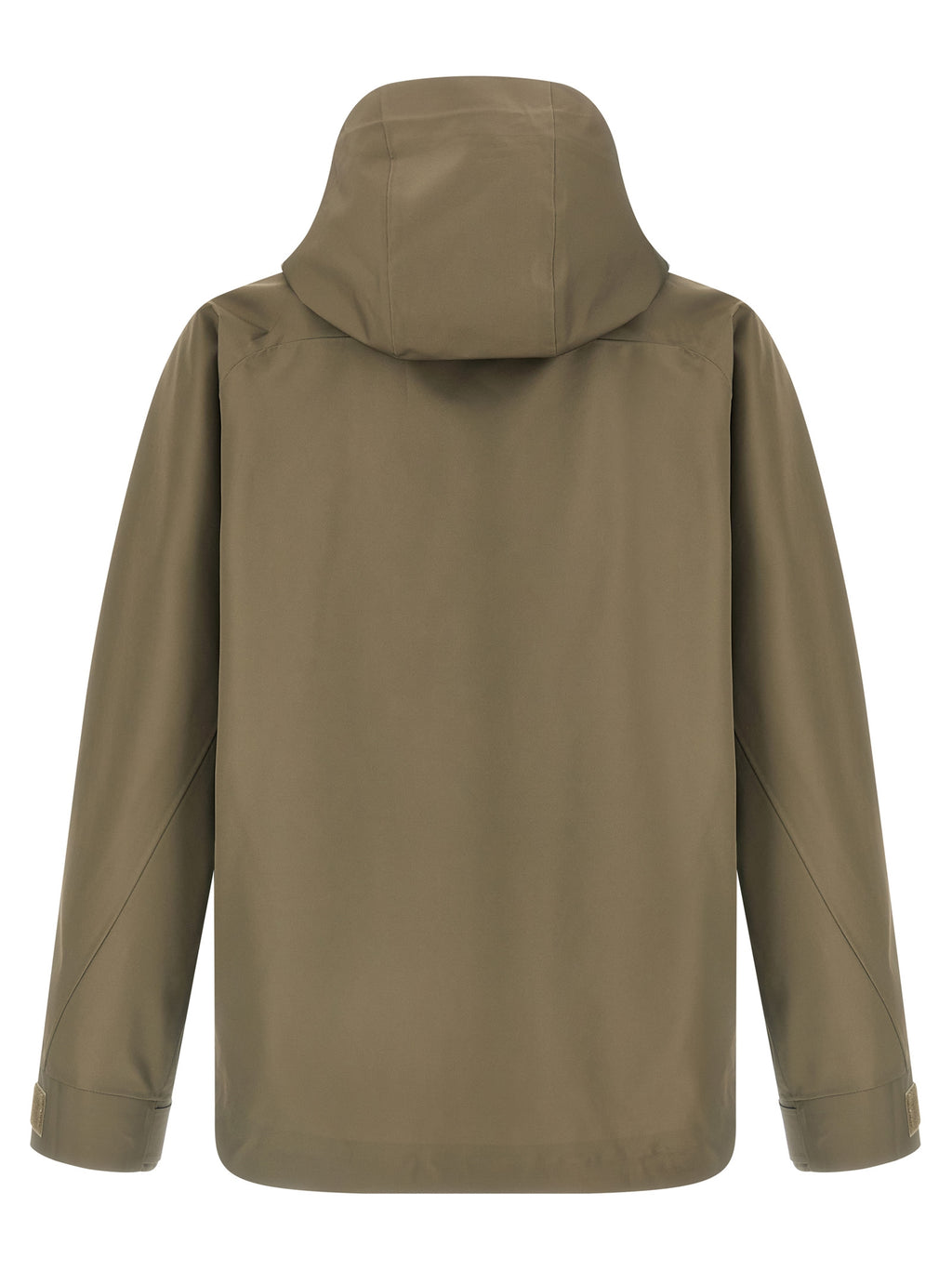 UNDERCOVER striukė