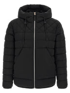 MACKAGE striukė