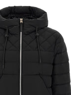 MACKAGE striukė