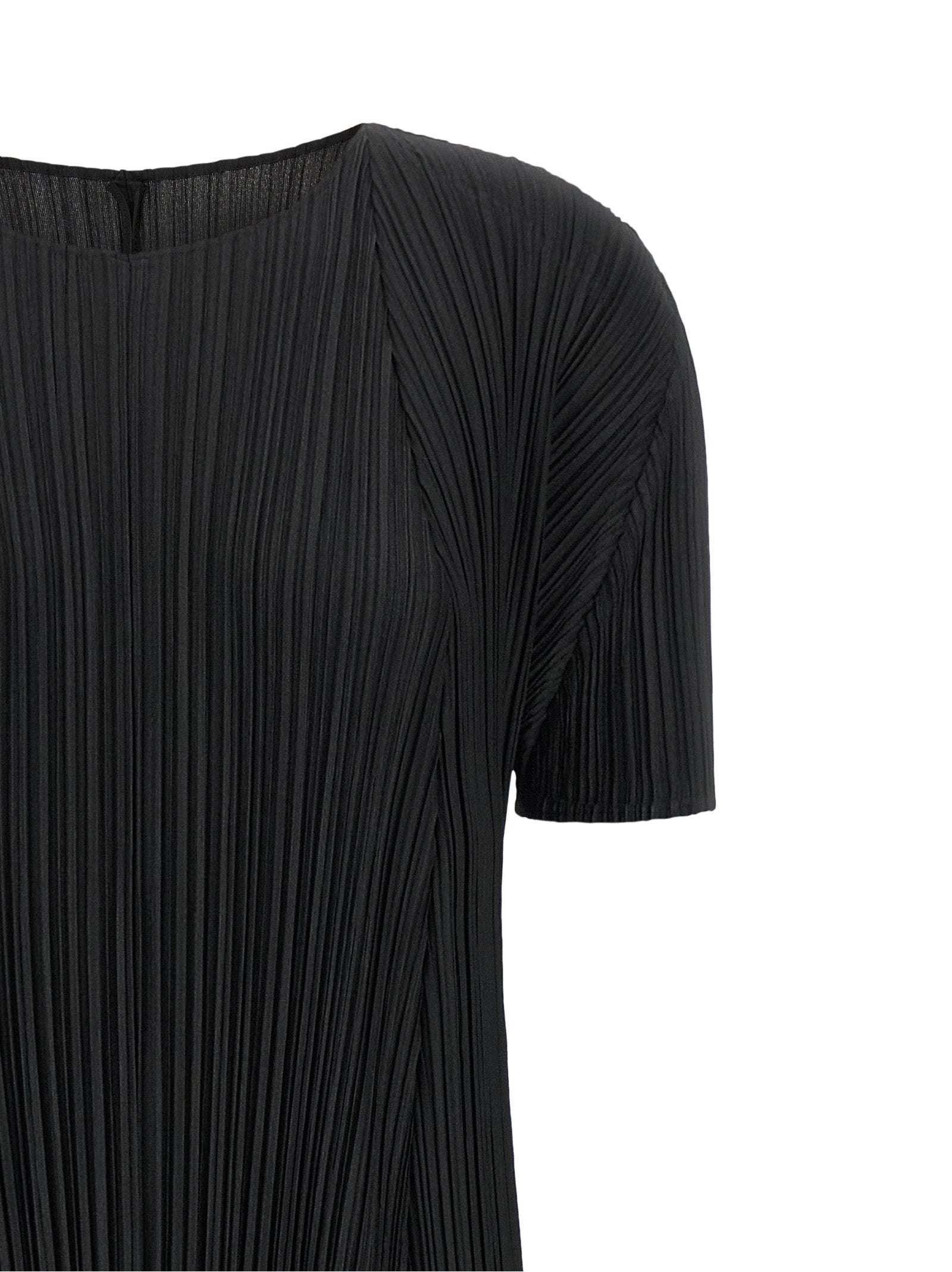 PLEATS PLEASE ISSEY MIYAKE suknelė