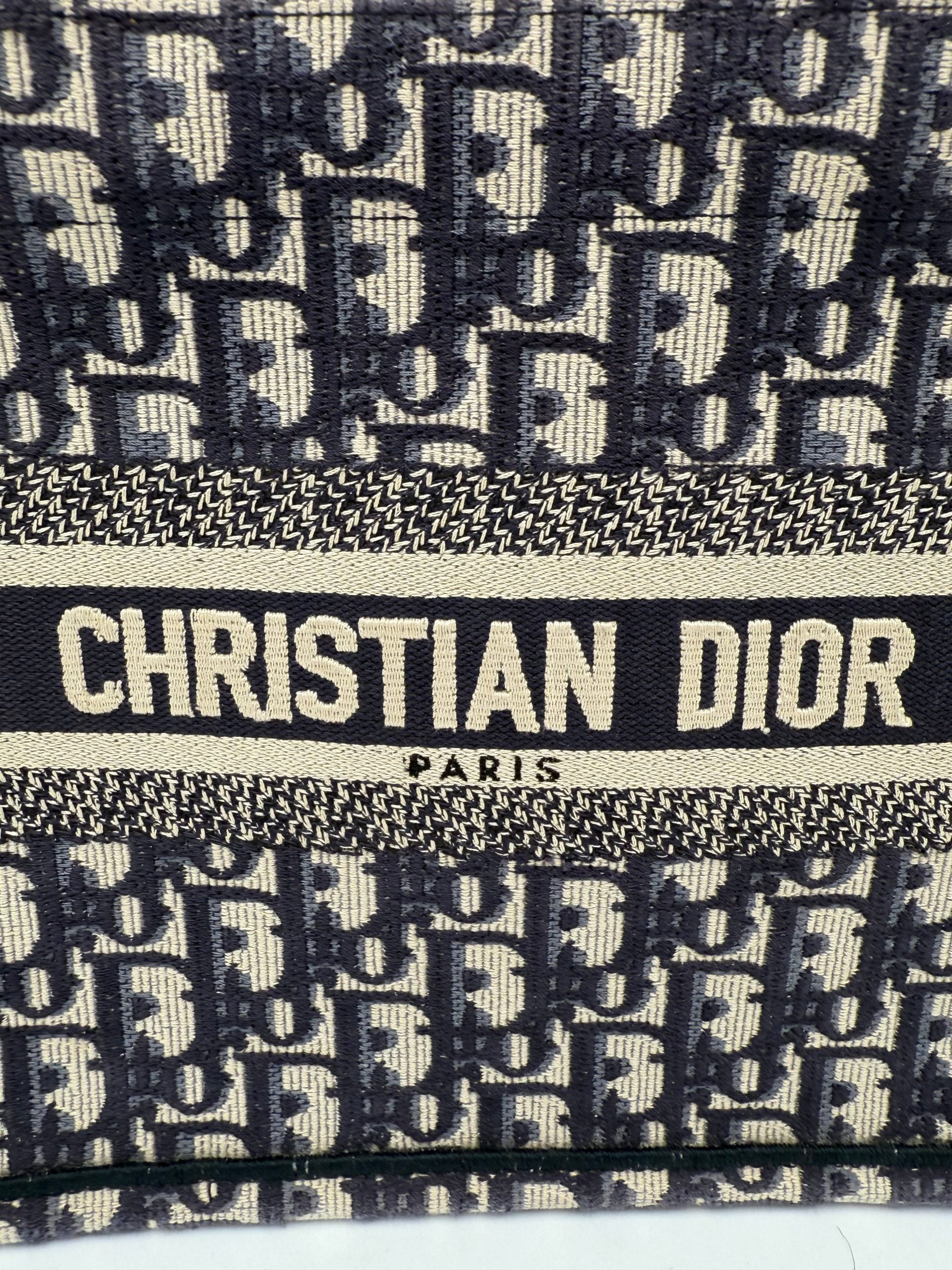 DIOR rankinė