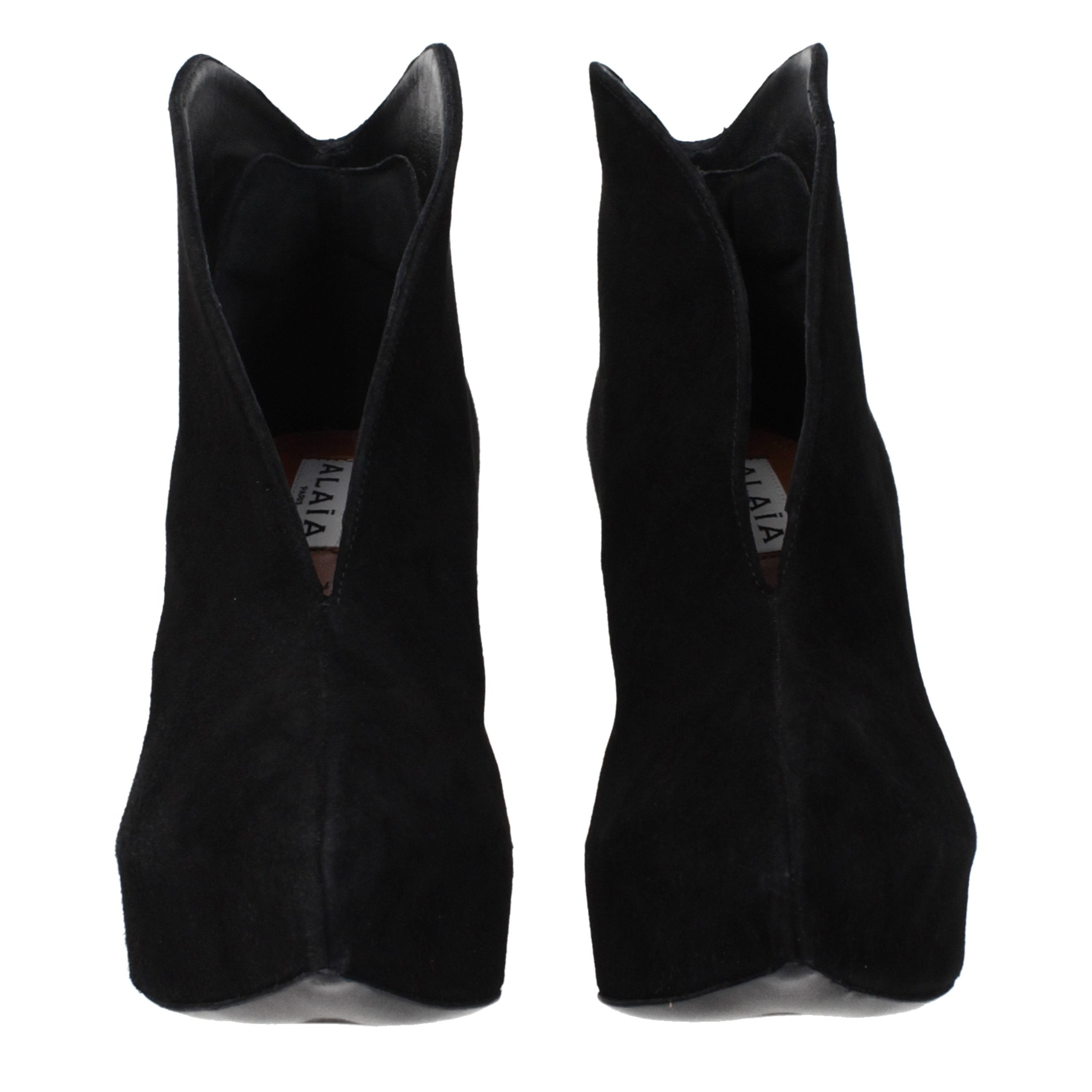 ALAÏA aulinukai