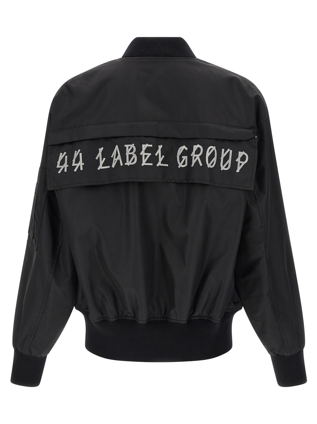 44 LABEL GROUP striukė