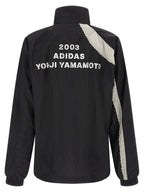 Y-3 striukė
