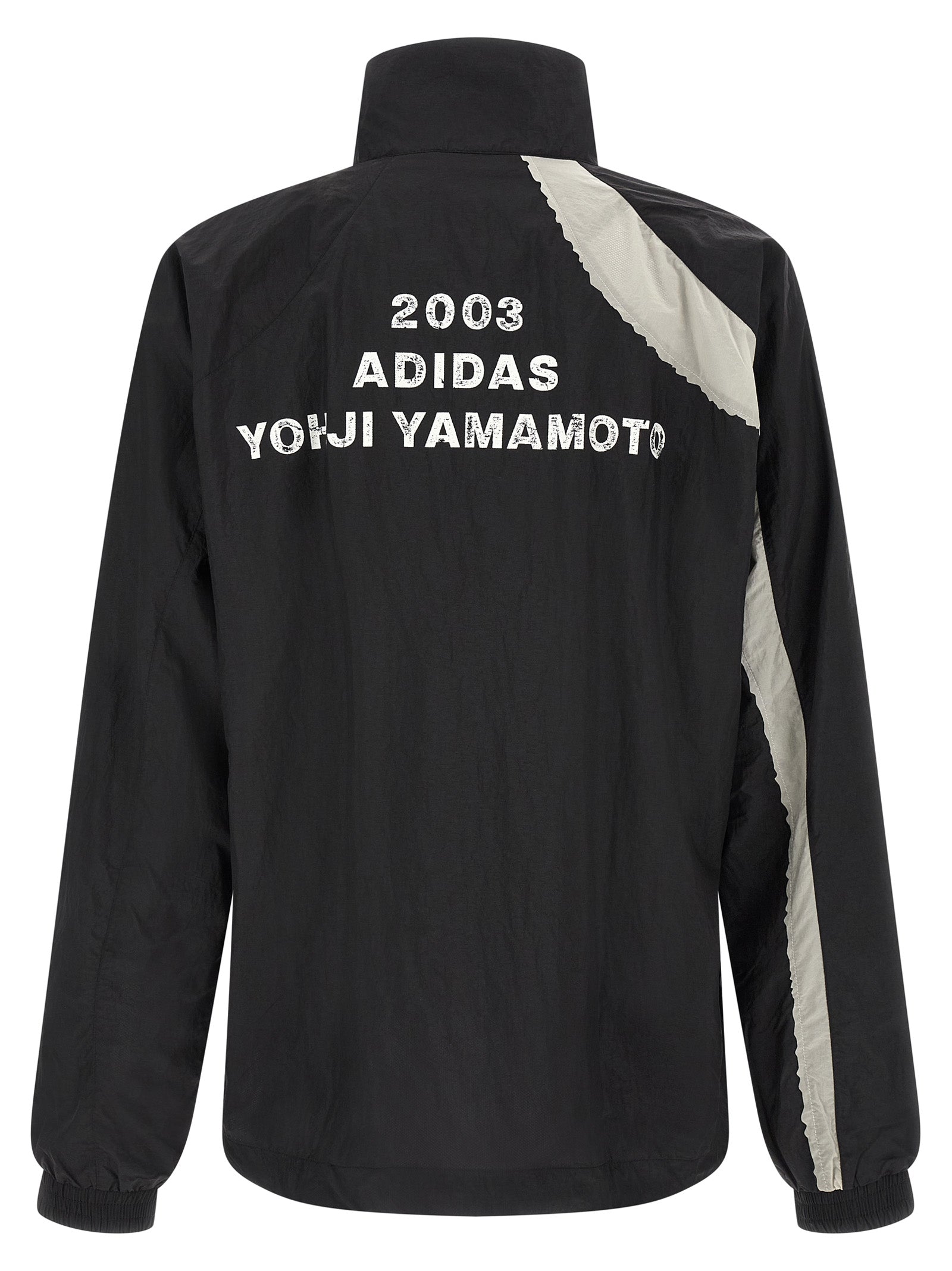 Y-3 striukė