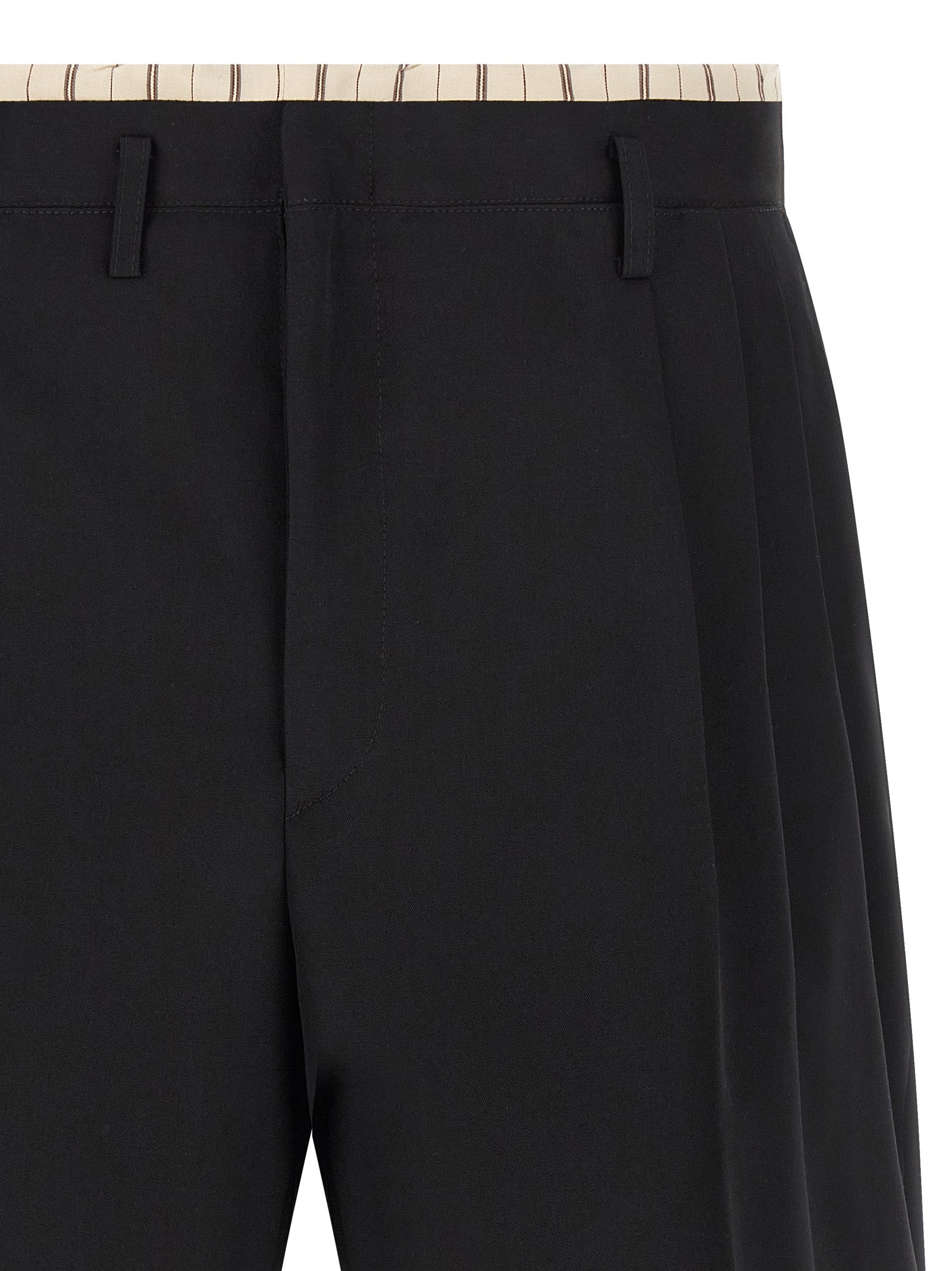 MAISON MARGIELA šortai
