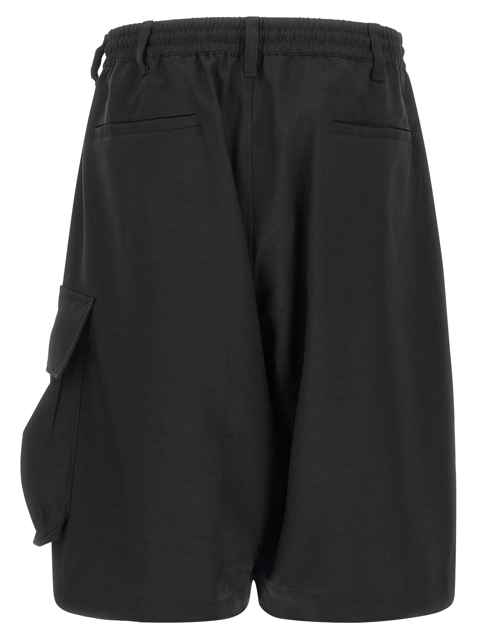 Y-3 šortai