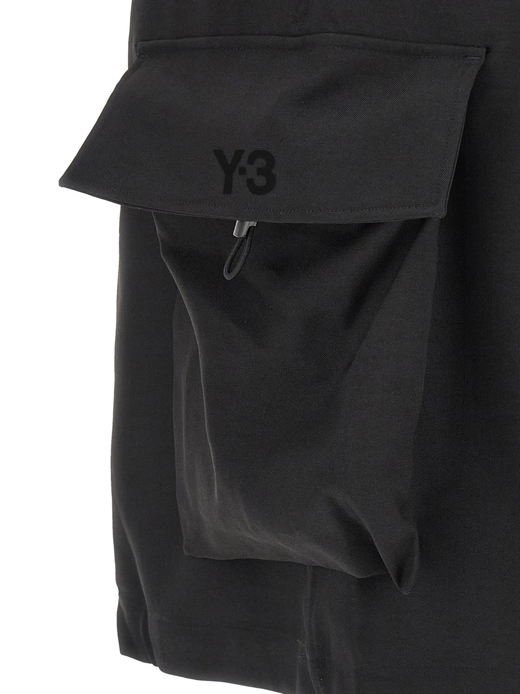 Y-3 šortai
