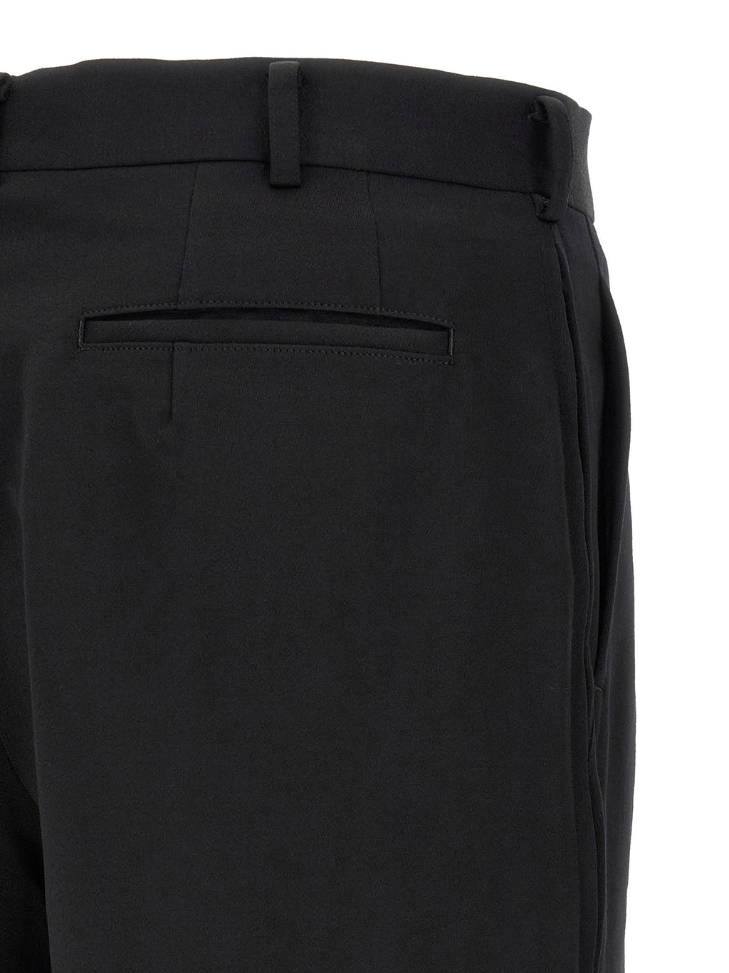 COMME DES GARÇONS šortai