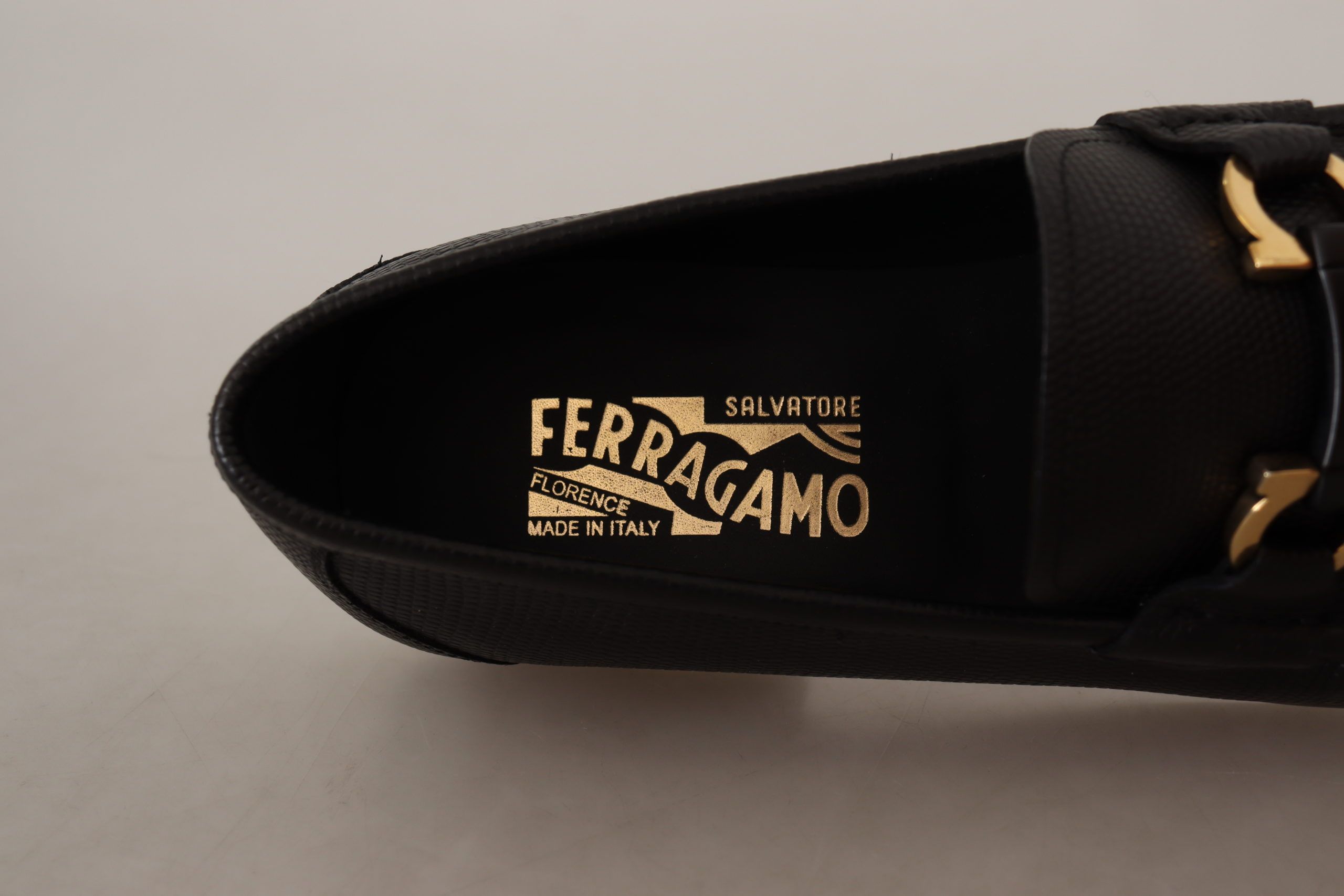 SALVATORE FERRAGAMO mokasinai