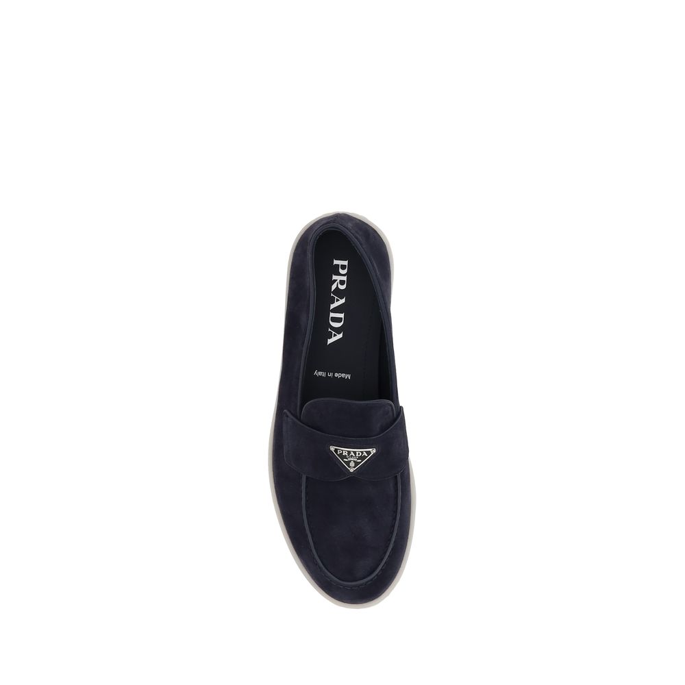 PRADA loferiai