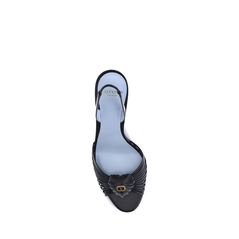 VALENTINO GARAVANI sandalai
