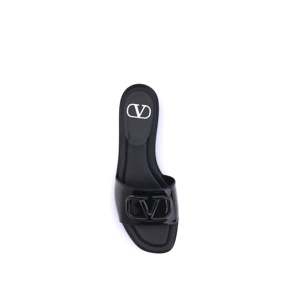 VALENTINO GARAVANI sandalai