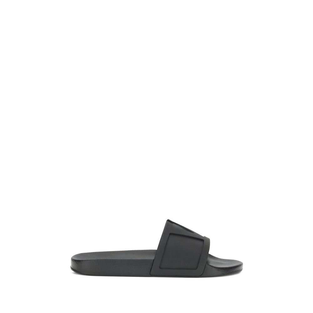 VALENTINO GARAVANI sandalai