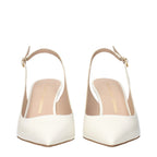 STUART WEITZMAN aukštakulniai