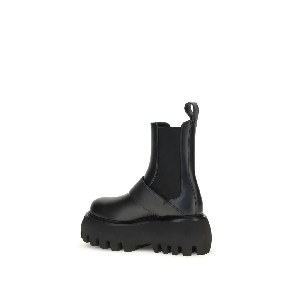 ALEXANDER MCQUEEN aulinukai
